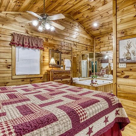 Romantic Retreat Gatlinburg Εξωτερικό φωτογραφία